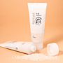 Midha Rice Bran Scrub Foam, Pianka peelingująca z otrębami ryżowymi do twarzy