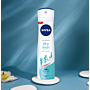Nivea Dry Fresh Antyperspirant dla kobiet w sprayu