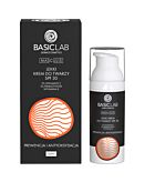 BasicLab Masculis Crema viso leggera SPF30 3% vit. C, 2% prebiotici, vit. E