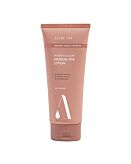 Azure Tan Nourish & Glow Stopniowo opalający balsam do ciała, light-medium