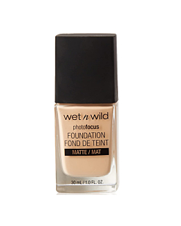 Wet n Wild Photo Focus Foundation wygładzający podkład do twarzy Soft Beige, 30ml