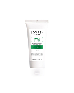 Lovrén odżywka oczyszczająca do włosów przetłuszczających się z ekstraktem matchy, aloesu i kameli oraz piroktonem olaminy DAILY DETOX , 200 ML