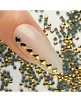 NTN Premium ShinePins Gładkie Ćwieki Ozdoby Do Paznokci Kwadratowe Mini Nr 9 5 g
