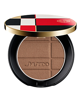 Shiseido Wielozadaniowy puder rozświetlający, do twarzy i powiek, 09 