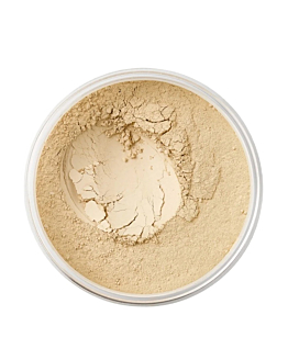 Clare Podkład mineralny SPF15 Warm 550, 14g