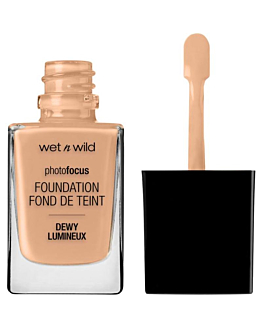 Wet n Wild Photo Focus Dewy Foundation długotrwały podkład do twarzy Classic Beige, 28ml