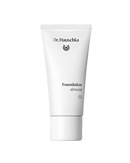 Dr. Hauschka Foundation podkład do twarzy 02 Almond, 30ml