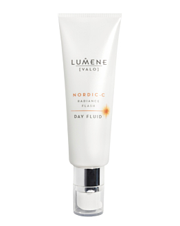 Lumene Nordic-C Rozświetlający lekki krem na dzień