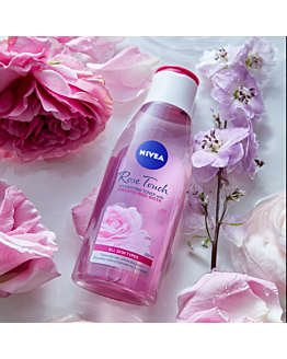 Nivea Rose Touch Tonik Nawilżający z Organiczną Wodą Różaną