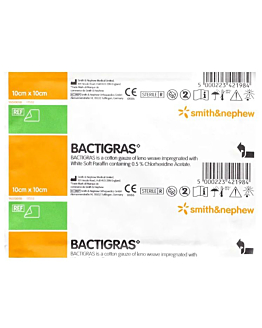 Opatrunek Bactigras z chlorhexydyną 10x10 cm