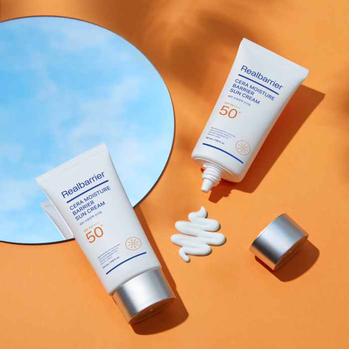 Real Barrier Cera moisture Barrier, Nawilżający krem przeciwsłoneczny, SPF 50+ PA++++