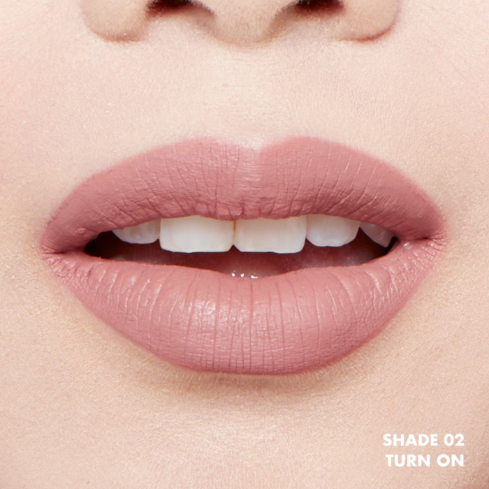 NYX Lip Lingerie XXL Szminka w płynie Turn On