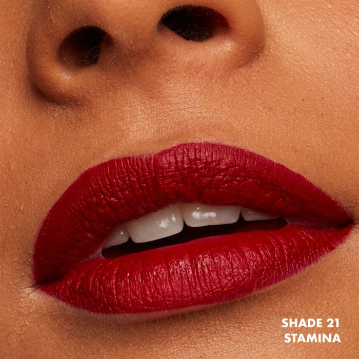 NYX Lip Lingerie XXL Szminka w płynie Stamina