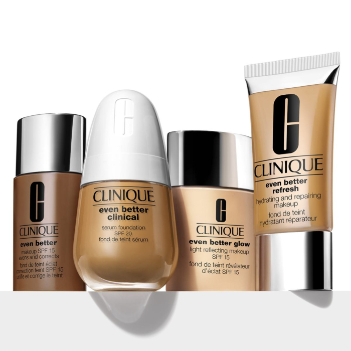 Clinique Even Better Glow Podkład do twarzy, 12 Meringue