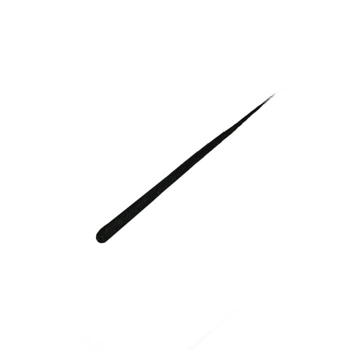 L'Oreal Haute Precision Eyeliner w płynie, Noir Silk
