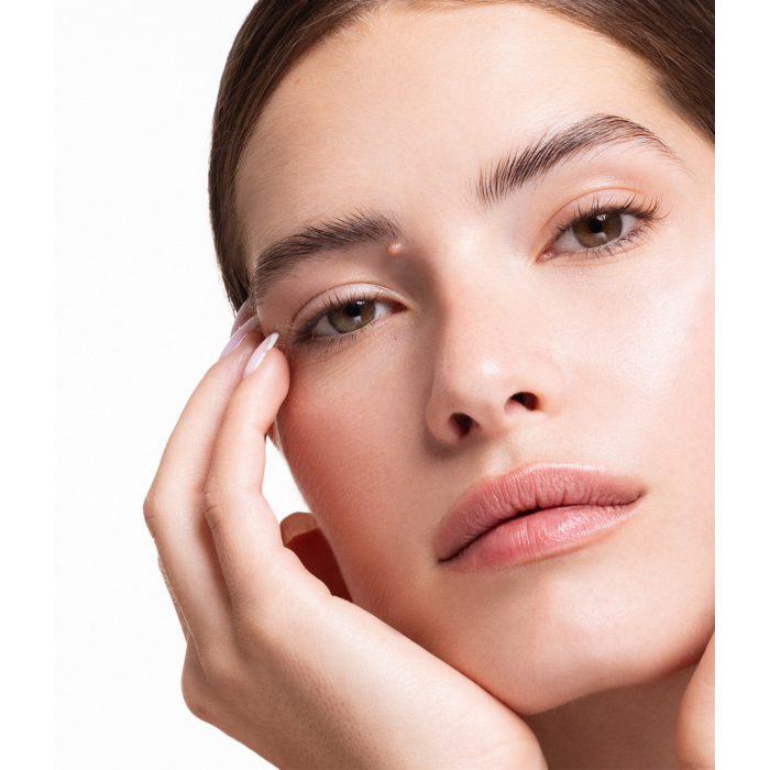Christina Illustrious Serum na przebarwienia