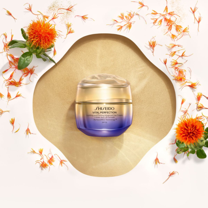 Shiseido Vital Perfection Zaawansowany liftingująco-ujędrniający krem na dzień z filtrem SPF 30