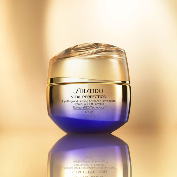 Shiseido Vital Perfection Zaawansowany liftingująco-ujędrniający krem na dzień SPF30 Refill, 50 ml