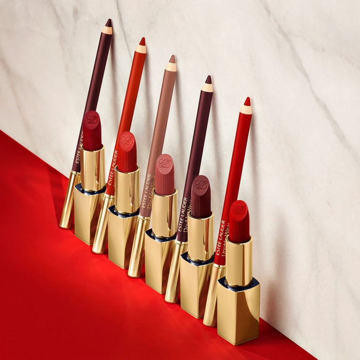 Estee Lauder Pure Color Lipstick Creme, Kremowa pomadka, 3.5 g, 520 Carnal