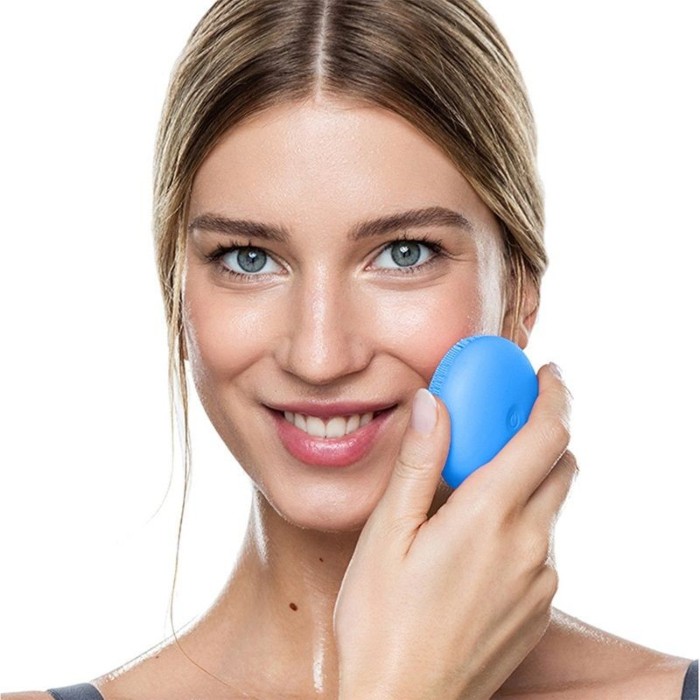 Foreo Luna Play Plus Szczoteczka soniczna do mycia twarzy, Aquamarine