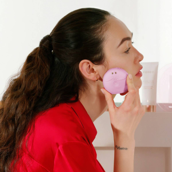 Foreo Skin Supremes (Szczoteczka Luna Play Smart 2 Pink + Pianka do mycia twarzy )
