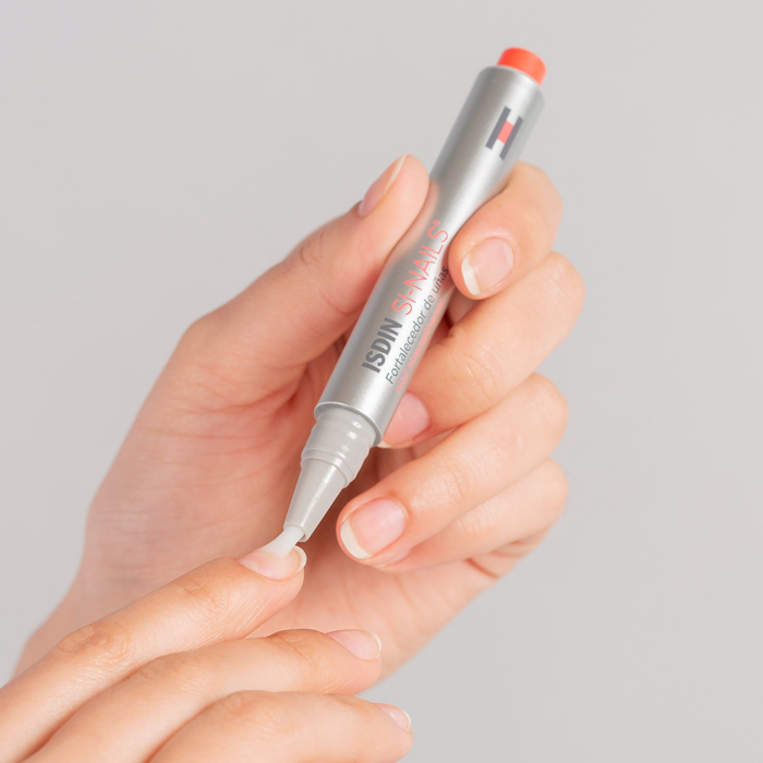 Isdin Si-Nails Serum wzmacniające do paznokci