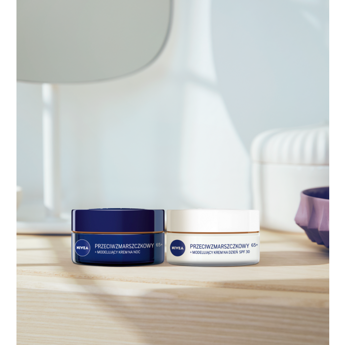 Nivea Przeciwzmarszczkowy + modelujący Krem na noc 65+ 