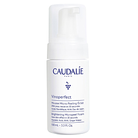 Caudalie Vinoperfect Rozjaśniająca pianka mikropeelingująca, 100 ml